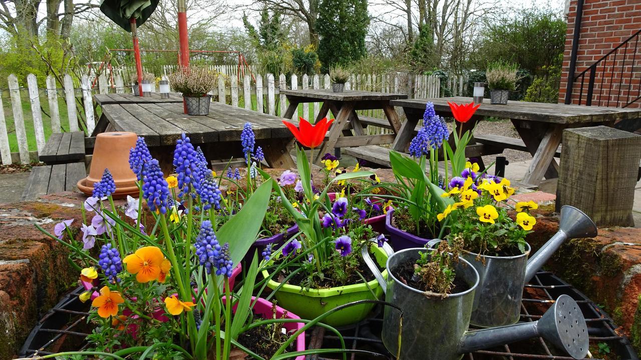 The Furze Bush Inn Newbury  Exteriér fotografie